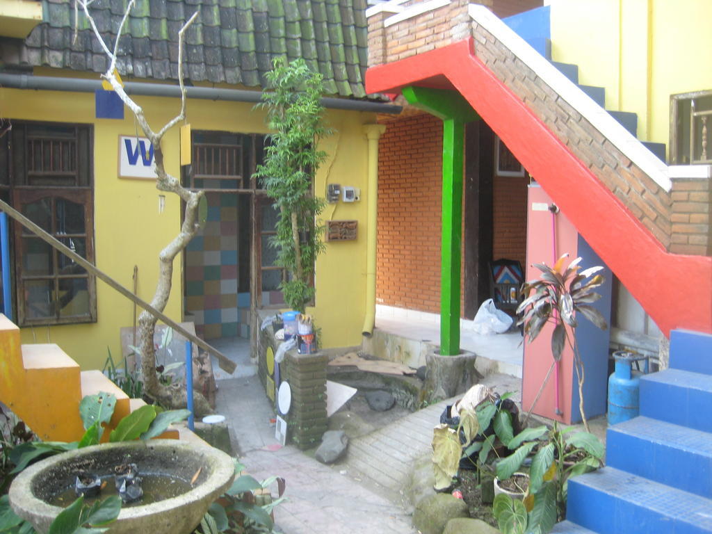 The Happy Mango Tree Hostel Ubud  Exterior photo